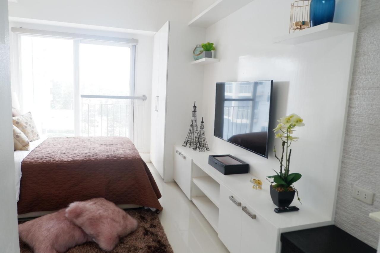 טגאיטאי Sm Wind Residences Tower 2 Unit 342 מראה חיצוני תמונה