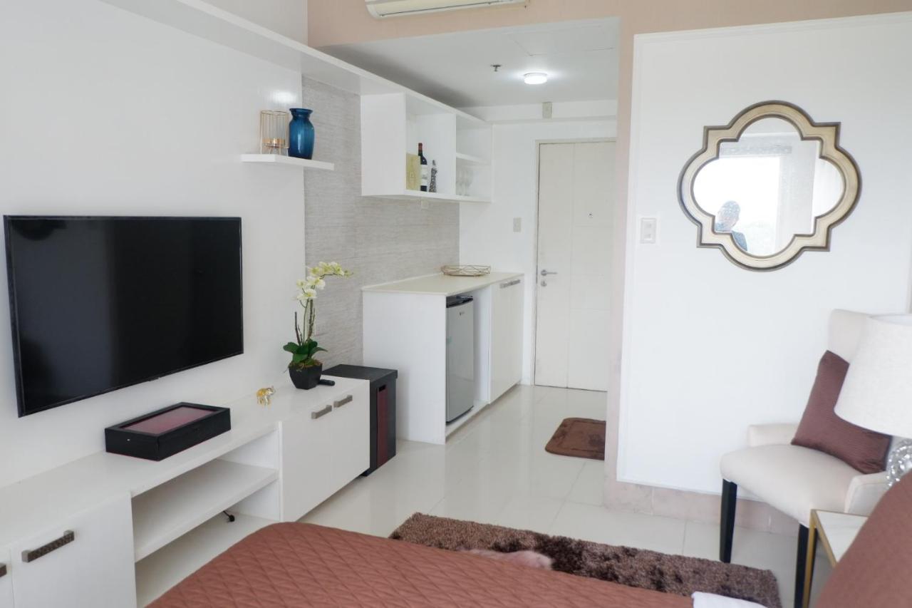 טגאיטאי Sm Wind Residences Tower 2 Unit 342 מראה חיצוני תמונה