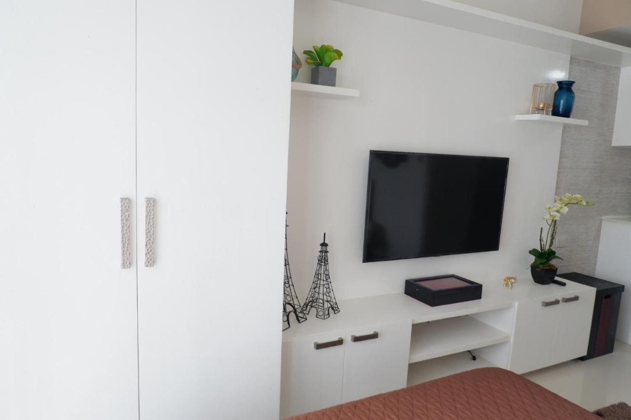 טגאיטאי Sm Wind Residences Tower 2 Unit 342 מראה חיצוני תמונה